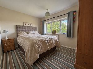 Bedroom- click for photo gallery